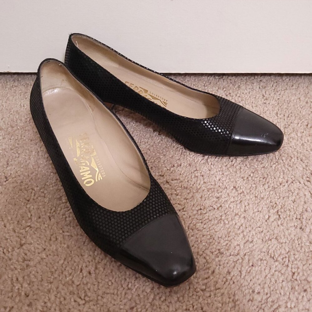 Women's Size 8.5B Black Salvatore Ferragamo Heels